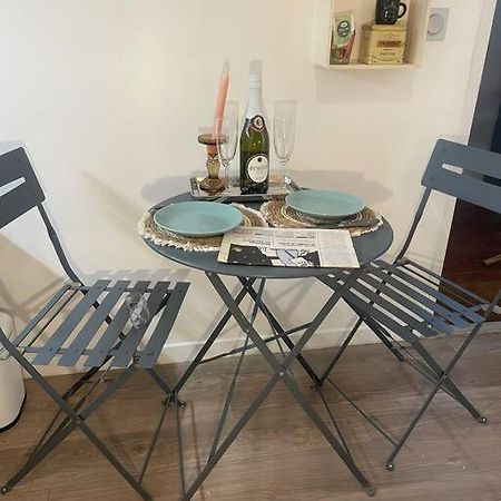 Decouvrez Marseille Depuis Le Panier - Solo/Duoアパートメント エクステリア 写真